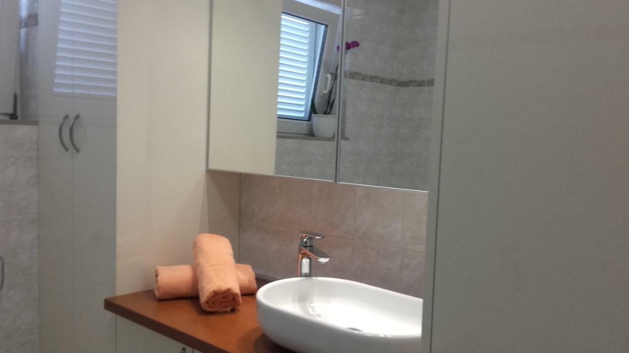 Apartment Bojana Novi Vinodolski Eksteriør billede